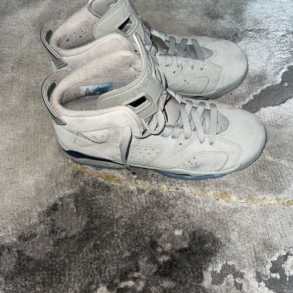 Air Jordan Retro 6 Georgetown GS 7 - Picture 4 of 5